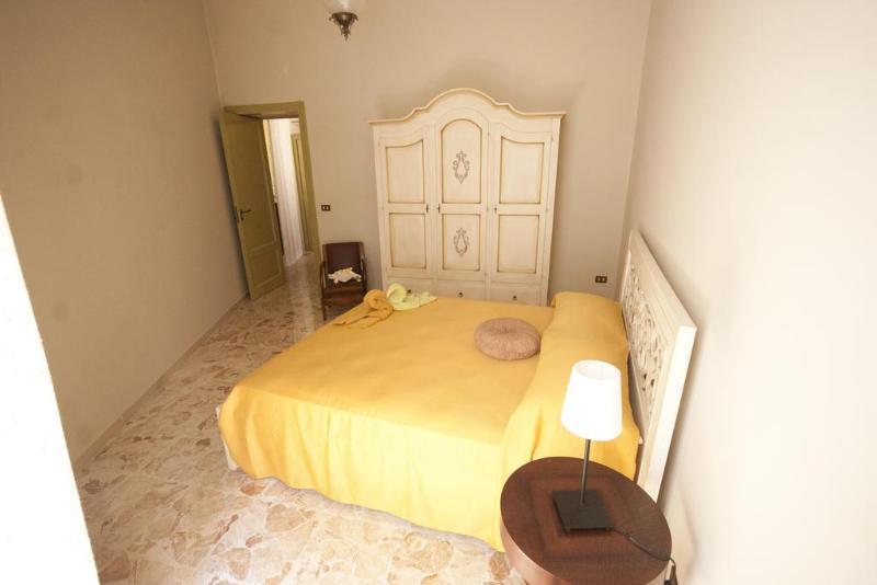 Bed & Breakfast Casa Lopez Bed & Breakfast Barletta Bagian luar foto